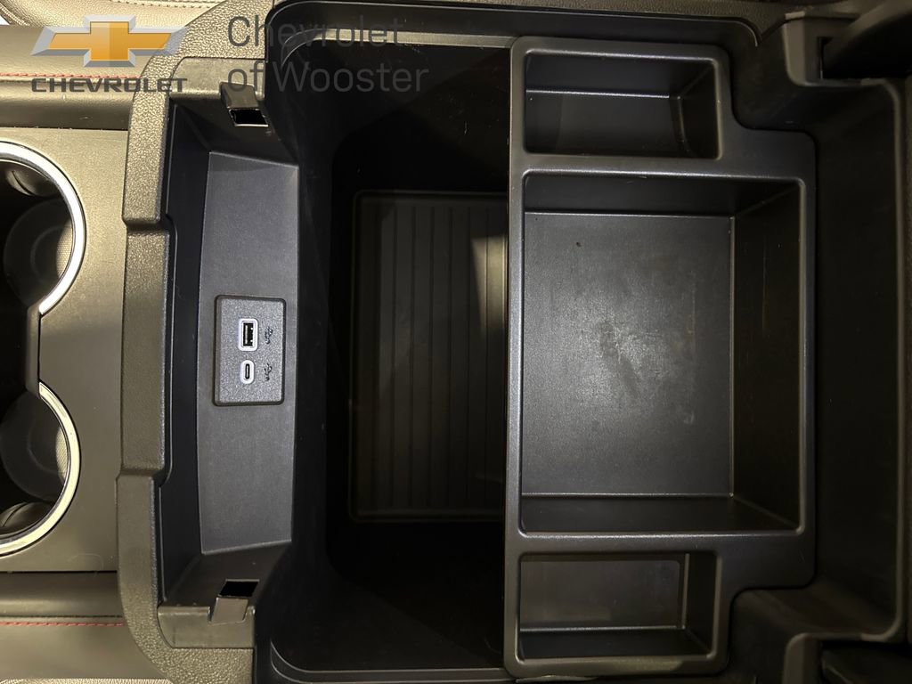 Used 2024 Chevrolet Tahoe RST w/ Luxury Package image 15