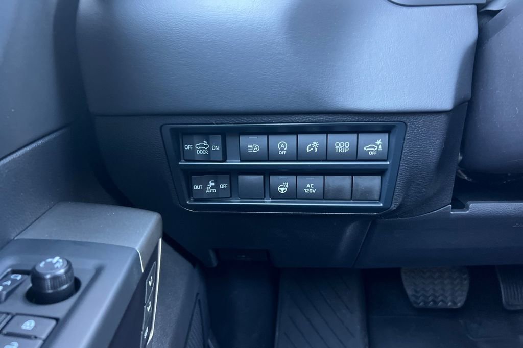 New 2026 Toyota Tundra Platinum AWD/4WD image 26