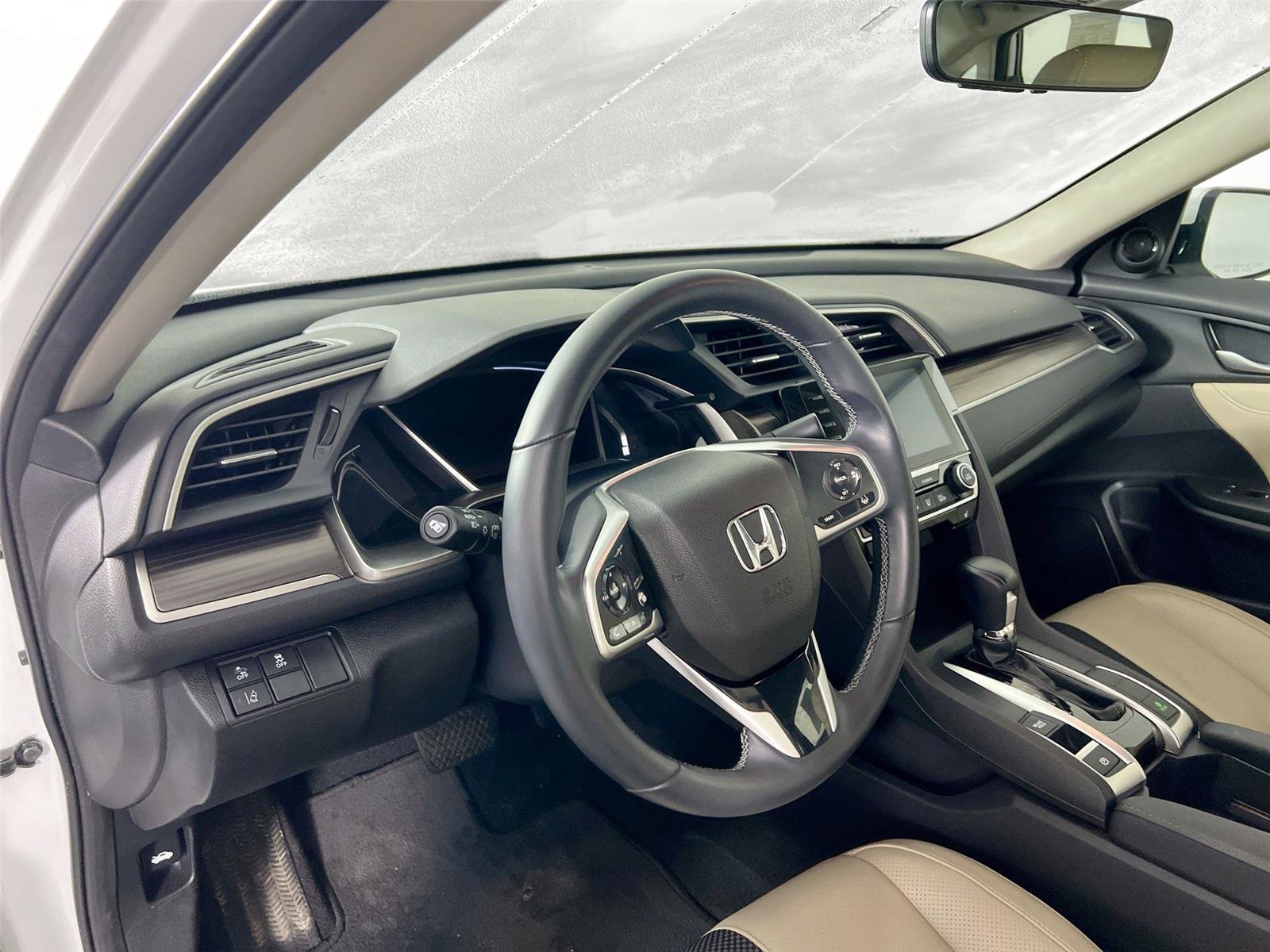 Used 2020 Honda Civic EX-L image 10