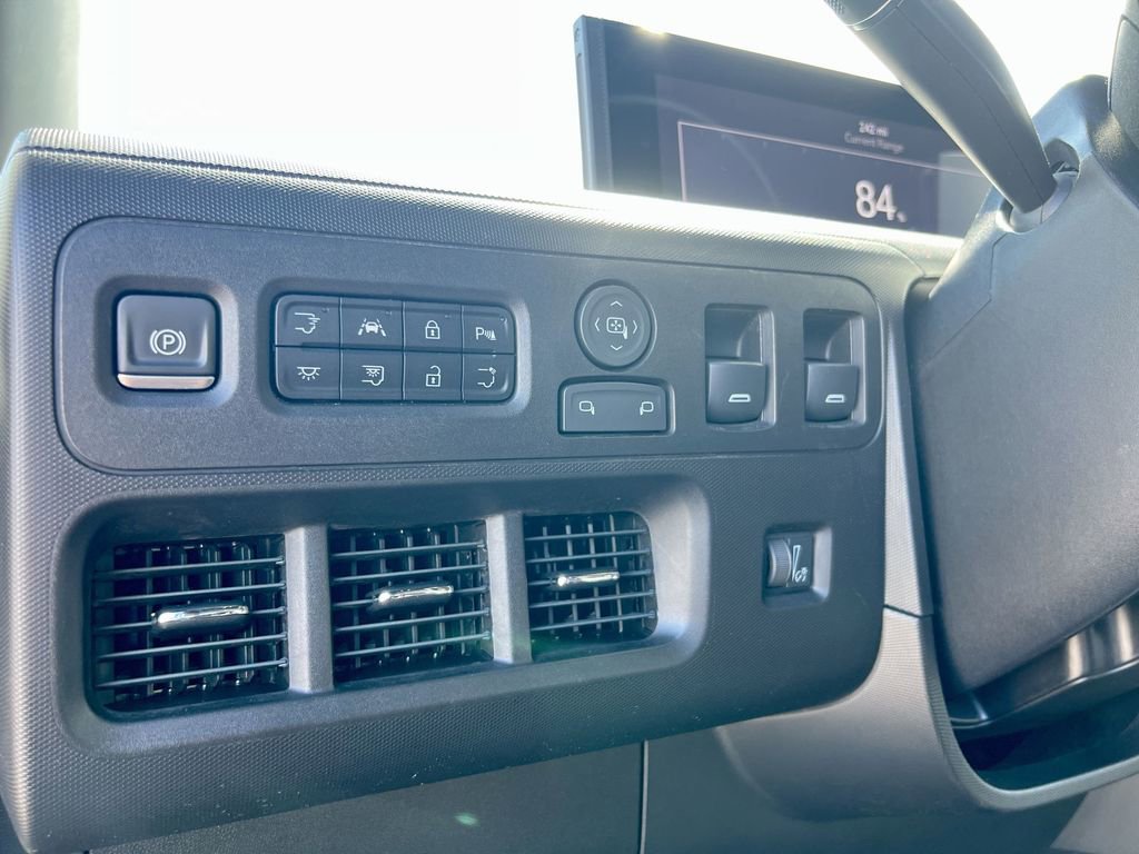 Used 2023 Chevrolet Brightdrop 600 w/ Active Safety Package 2 image 8