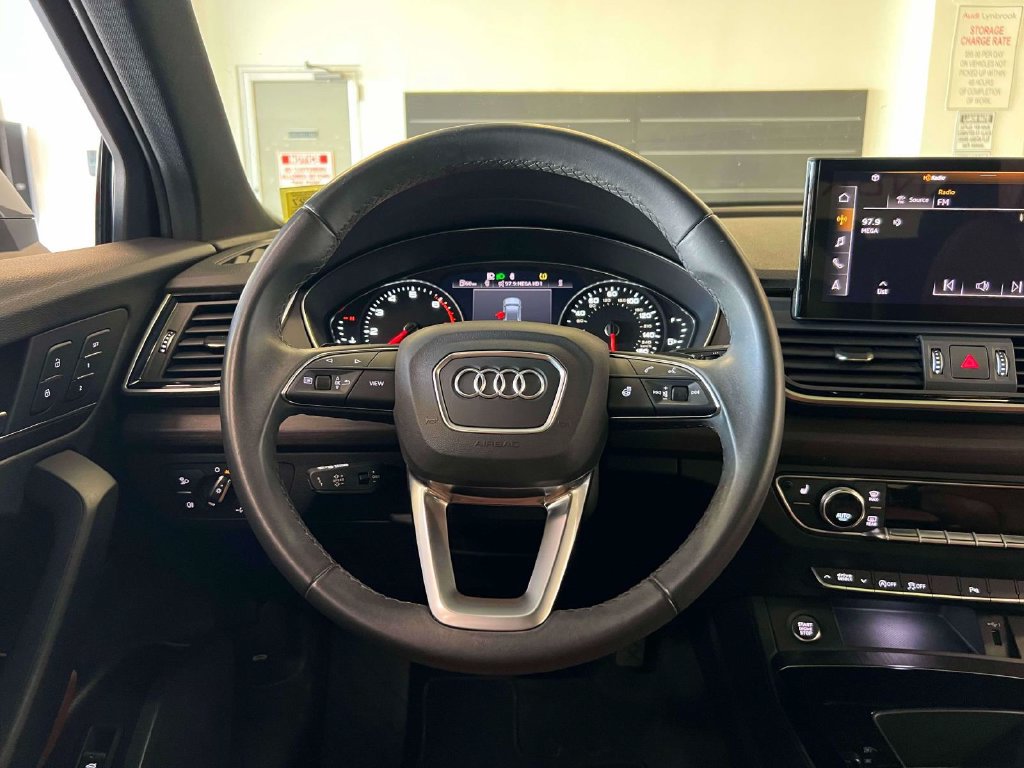 Used 2024 Audi Q5 2.0T Premium w/ Convenience Package AWD/4WD image 14