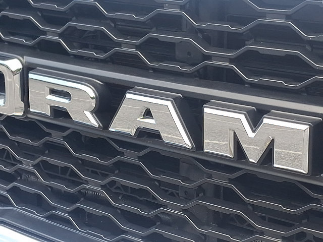 Certified 2024 RAM 2500 Tradesman w/ Chrome Appearance Group AWD/4WD image 32