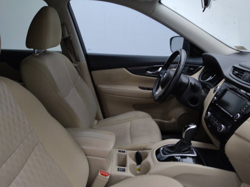 Used 2018 Nissan Rogue SV image 21