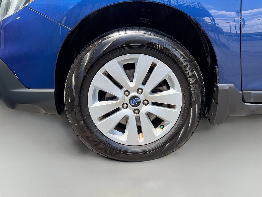 Used 2016 Subaru Outback 2.5i Premium AWD/4WD image 32
