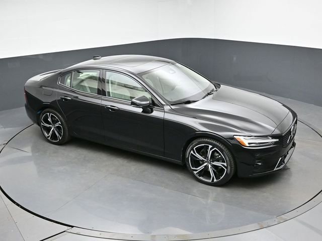 Used 2024 Volvo S60 B5 Plus image 41