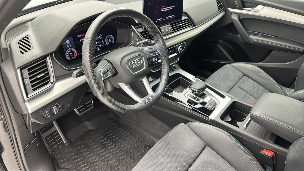 Used 2021 Audi SQ5 Premium Plus w/ Premium Plus Package AWD/4WD image 12