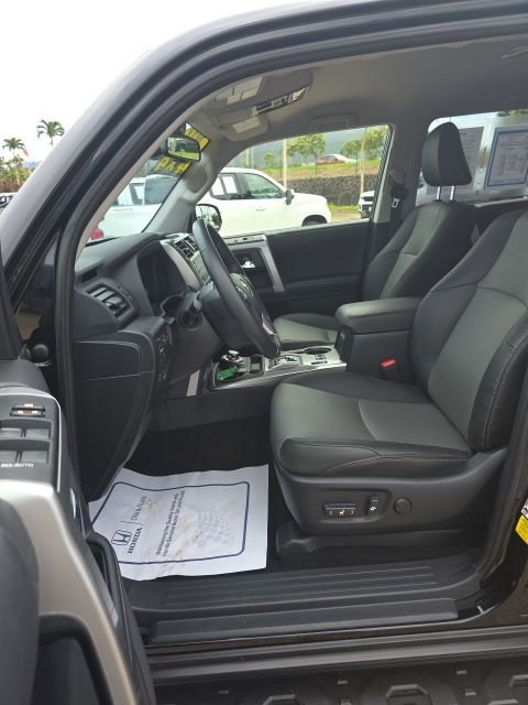 Used 2024 Toyota 4Runner SR5 Premium image 6