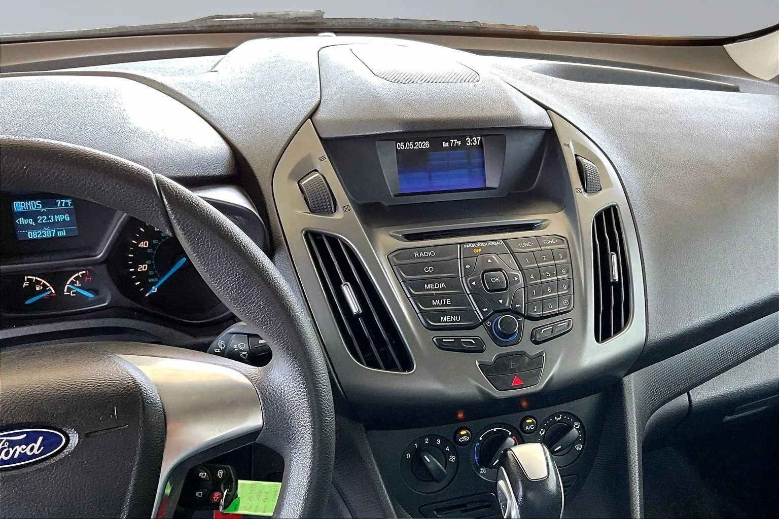 Used 2016 Ford Transit Connect XL FWD image 9