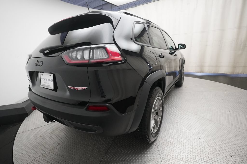 Used 2022 Jeep Cherokee Trailhawk w/ Comfort/Convenience Group AWD/4WD image 13