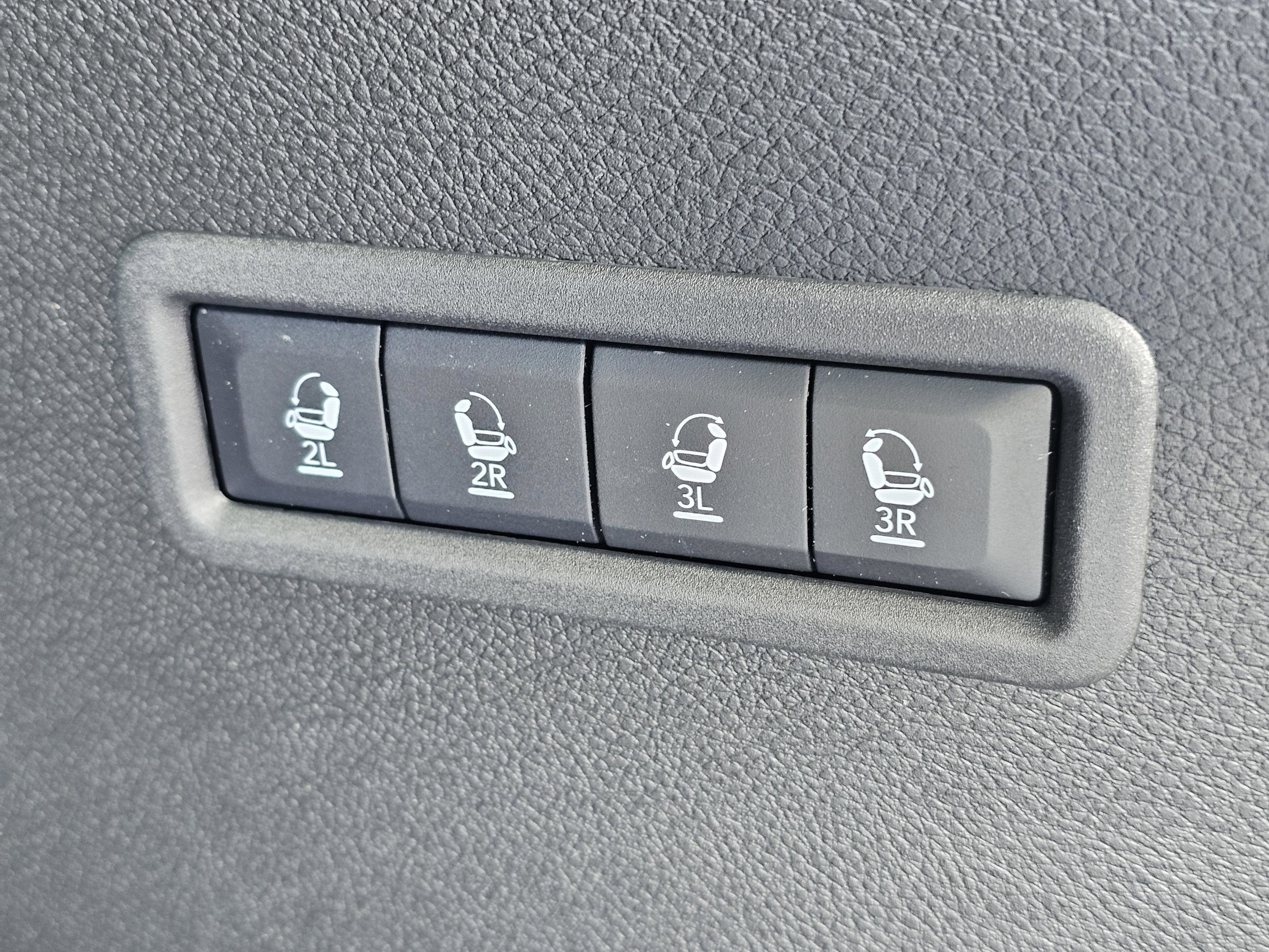 New 2025 Jeep Wagoneer Series II image 12