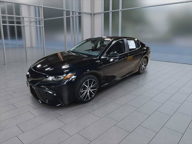 Certified 2023 Toyota Camry SE FWD image 4