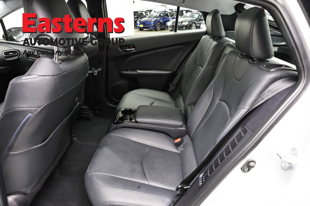 Used 2018 Toyota Prius Prime Advanced FWD image 19