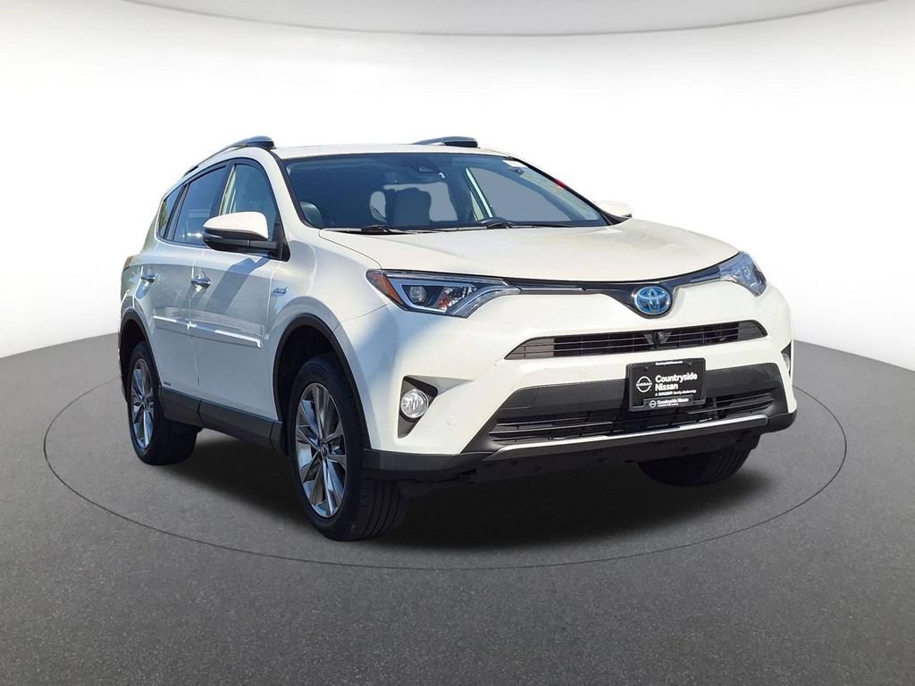 Used 2018 Toyota RAV4 Limited w/ Advanced Technology Package AWD/4WD image 3