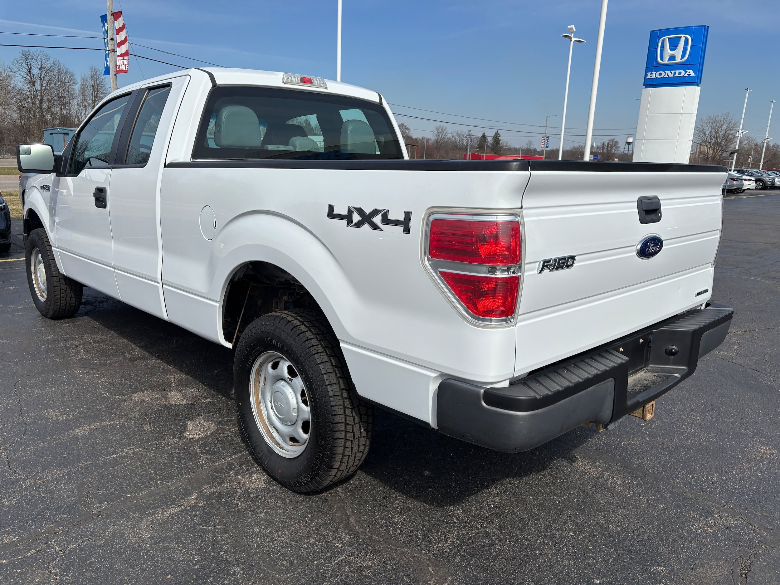 Used 2014 Ford F150 XL w/ Power Equipment Group AWD/4WD image 8