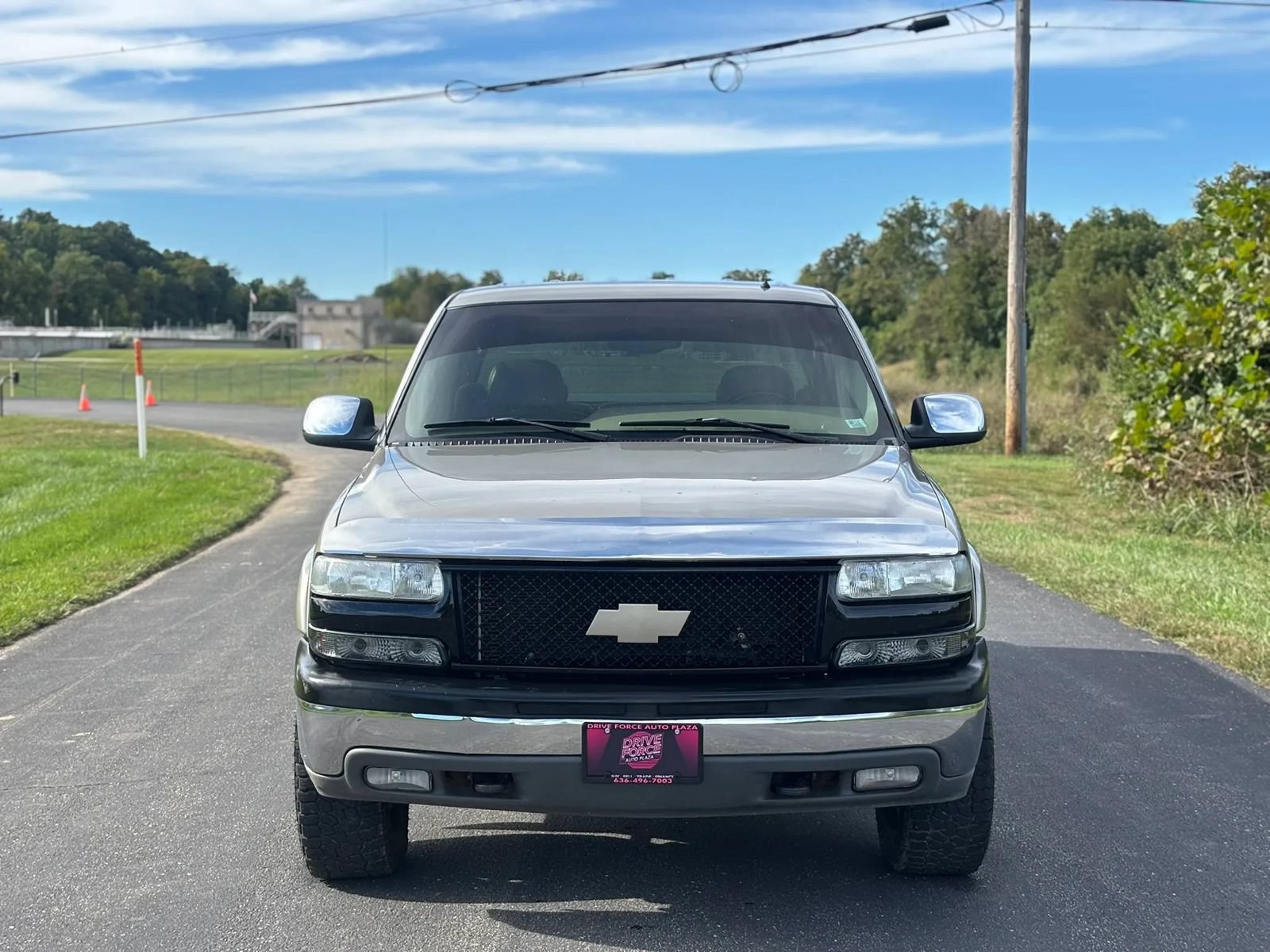 Used 2002 Chevrolet Silverado 1500 LT AWD/4WD image 8