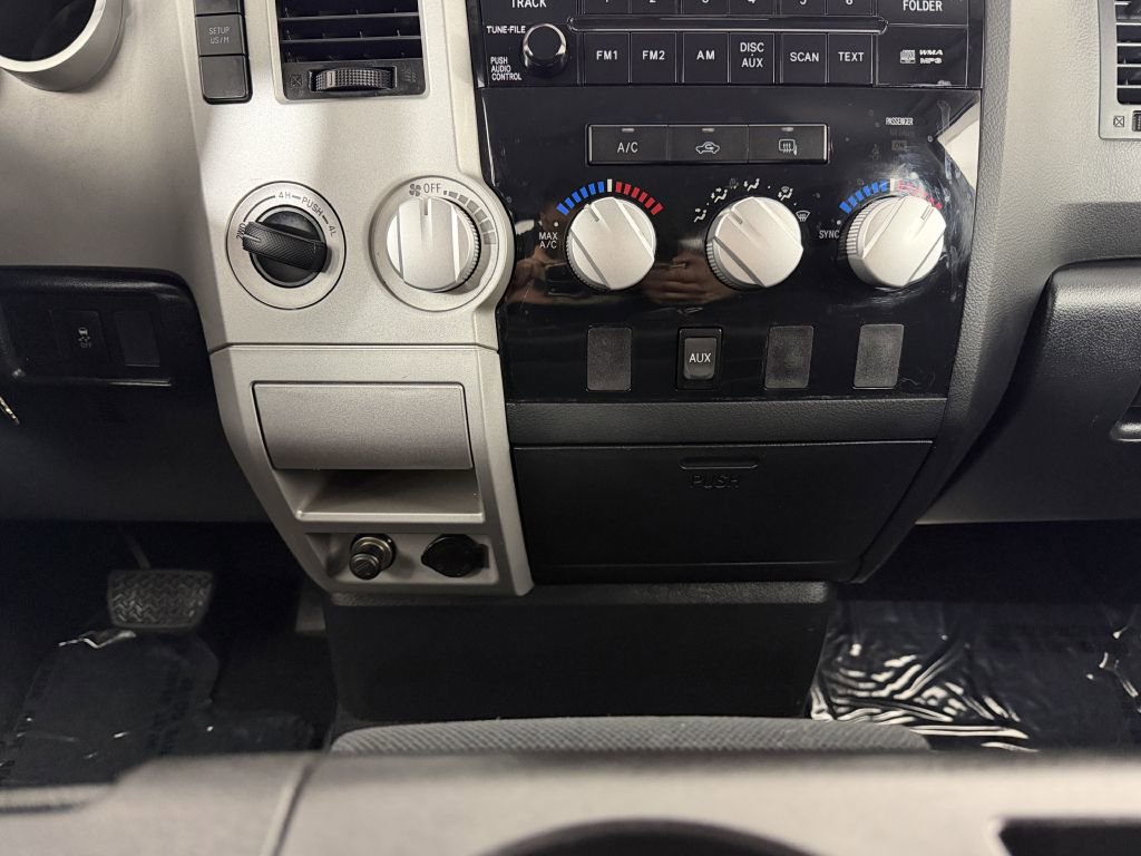 Used 2008 Toyota Tundra 4x4 Double Cab image 32