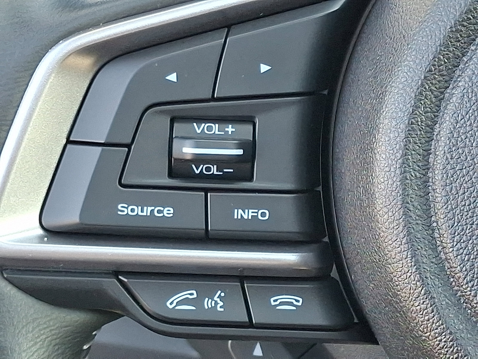 Certified 2023 Subaru Forester Premium AWD/4WD image 23