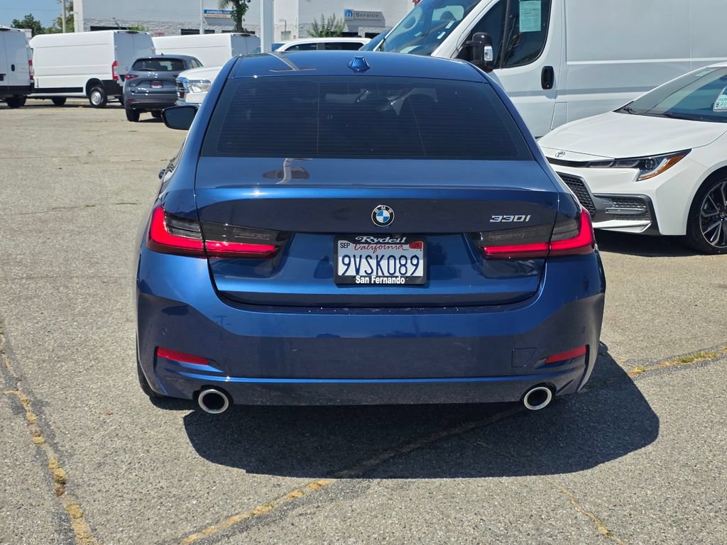 Used 2024 BMW 330i Sedan RWD image 6