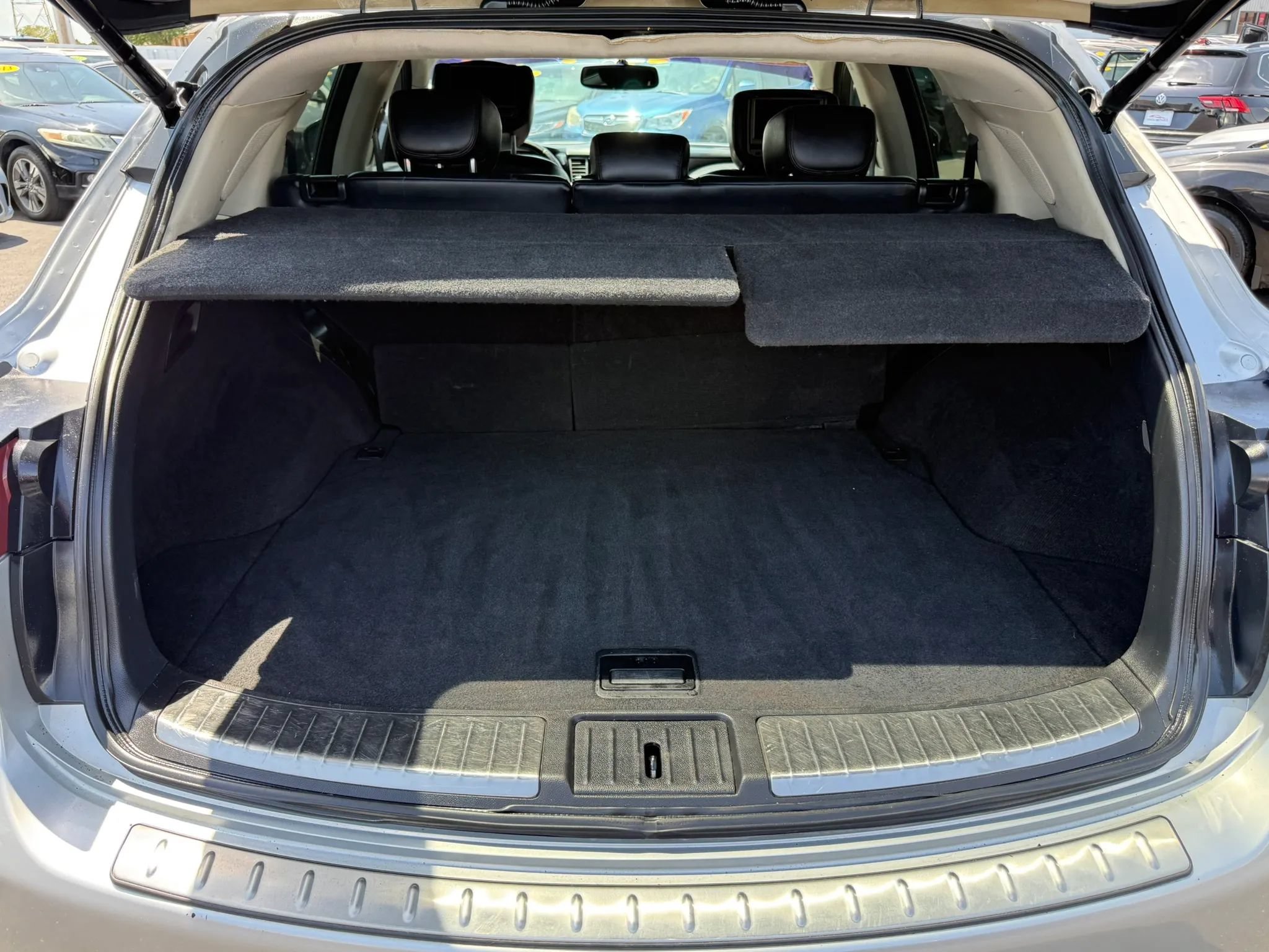 Used 2012 INFINITI FX35 2WD w/ Premium Pkg image 33