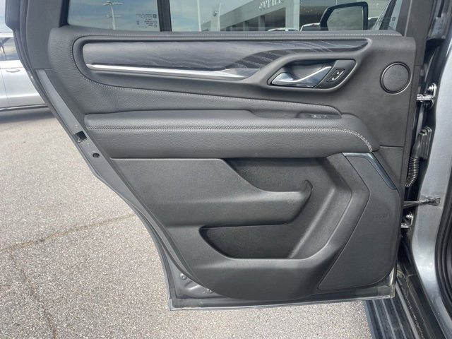 Used 2021 GMC Yukon Denali w/ Denali Premium Package image 17