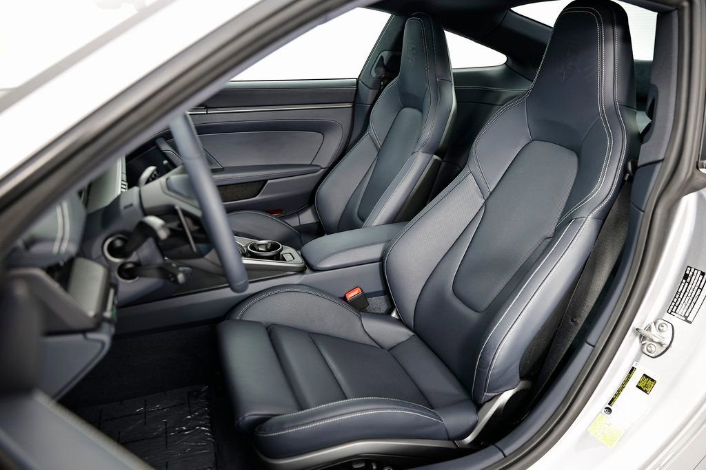 Certified 2025 Porsche 911 Carrera S RWD image 5