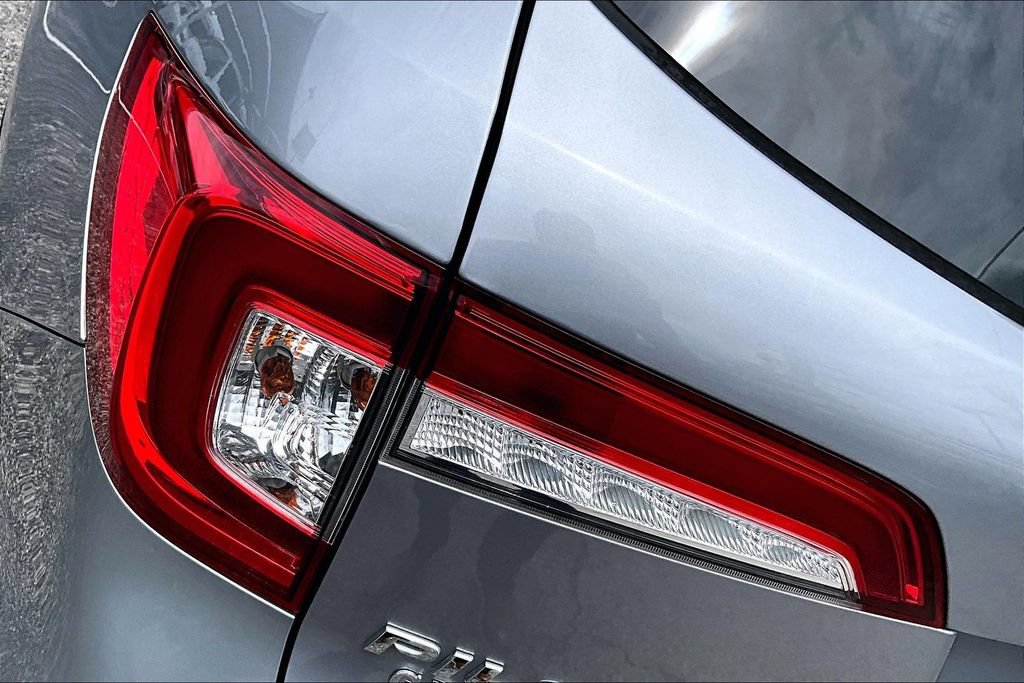 Used 2020 Honda Pilot Elite image 42