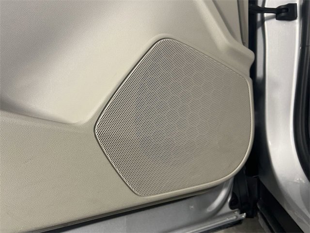 Certified 2022 Cadillac XT4 Luxury image 24