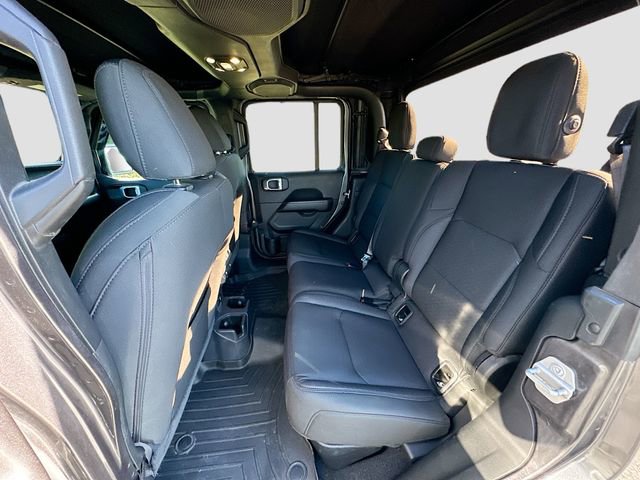 Used 2021 Jeep Gladiator Overland image 23