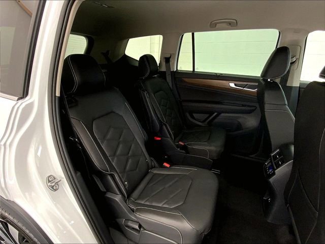 New 2026 Volkswagen Atlas SE image 10