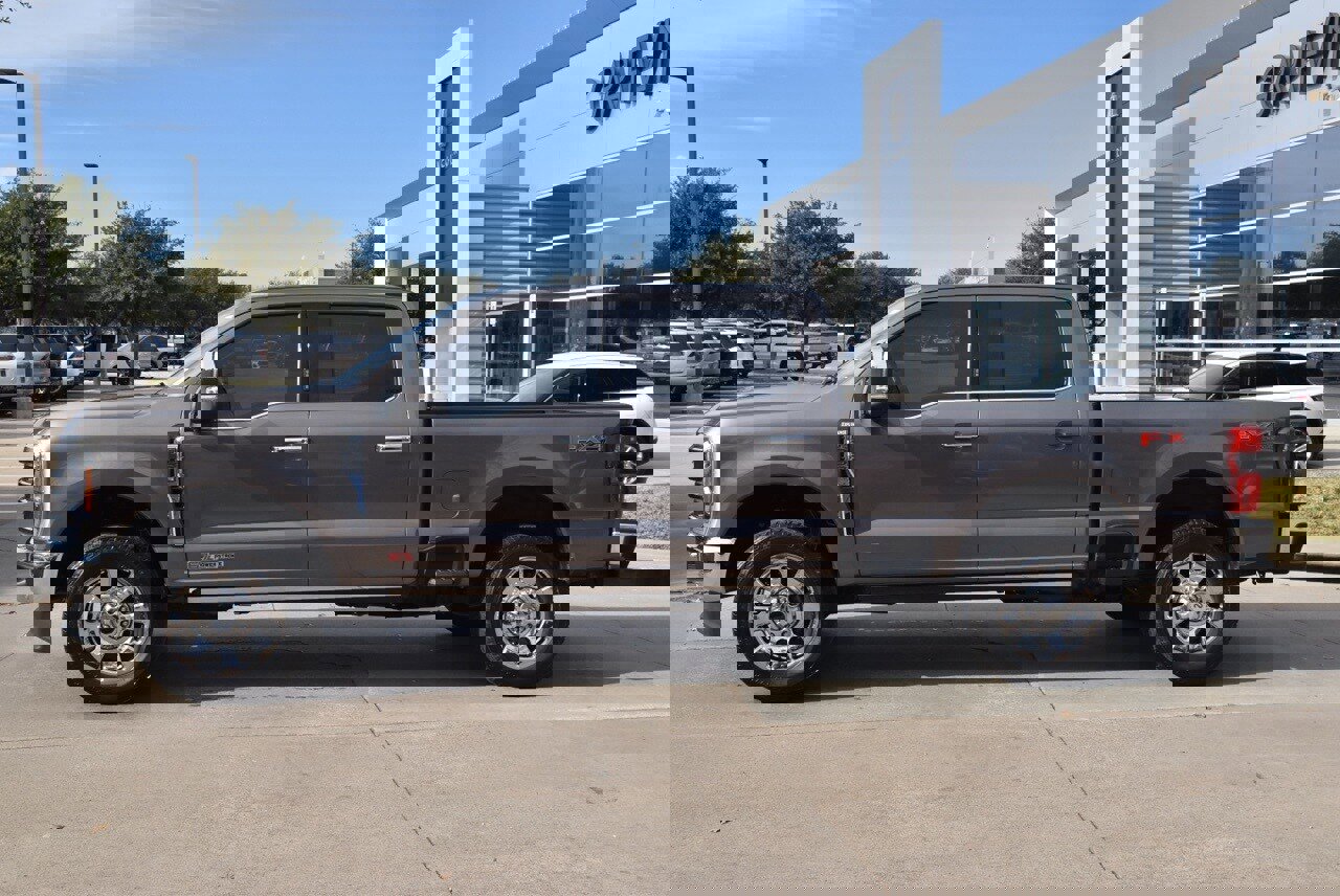 Used 2023 Ford F250 King Ranch w/ Chrome Package image 12