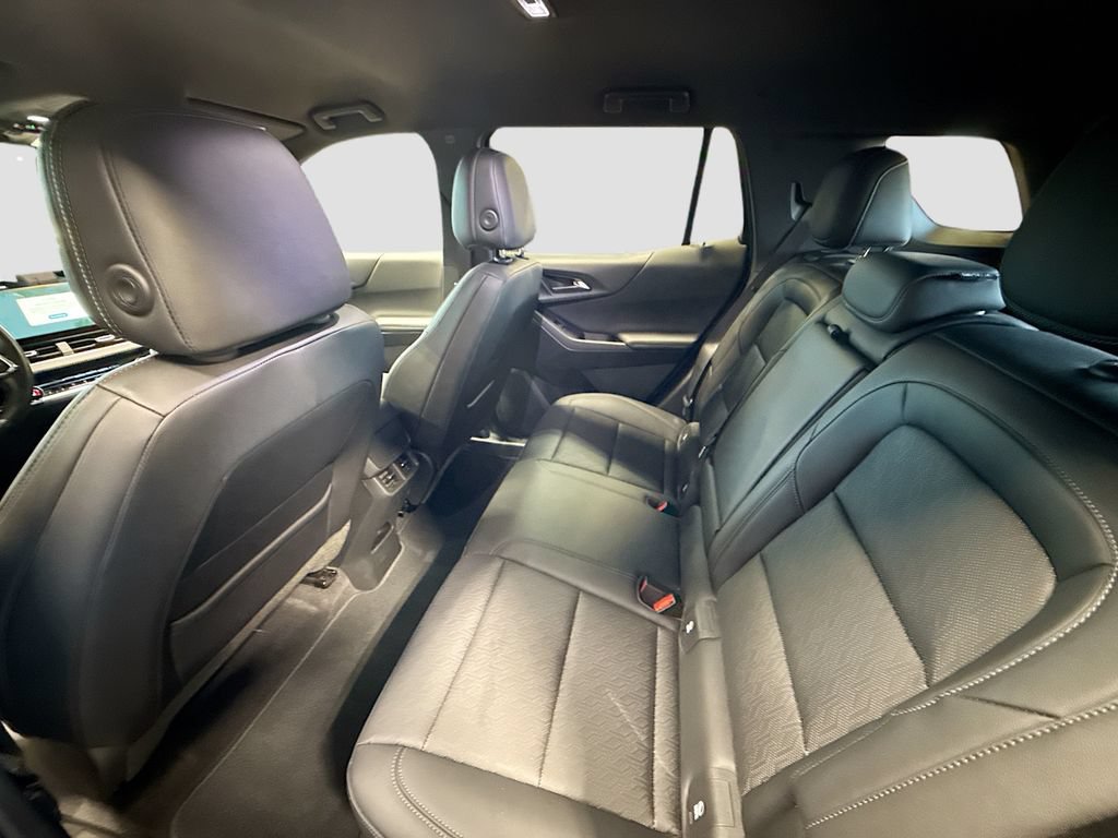 Used 2026 Chevrolet Equinox LT w/ Convenience Package II AWD/4WD image 24