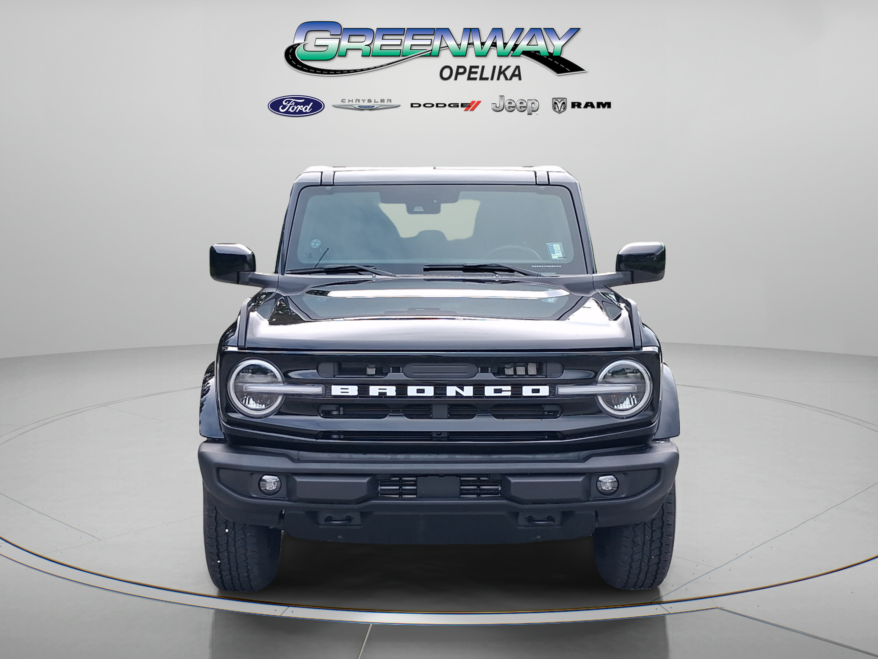 Used 2026 Ford Bronco Outer Banks AWD/4WD image 2