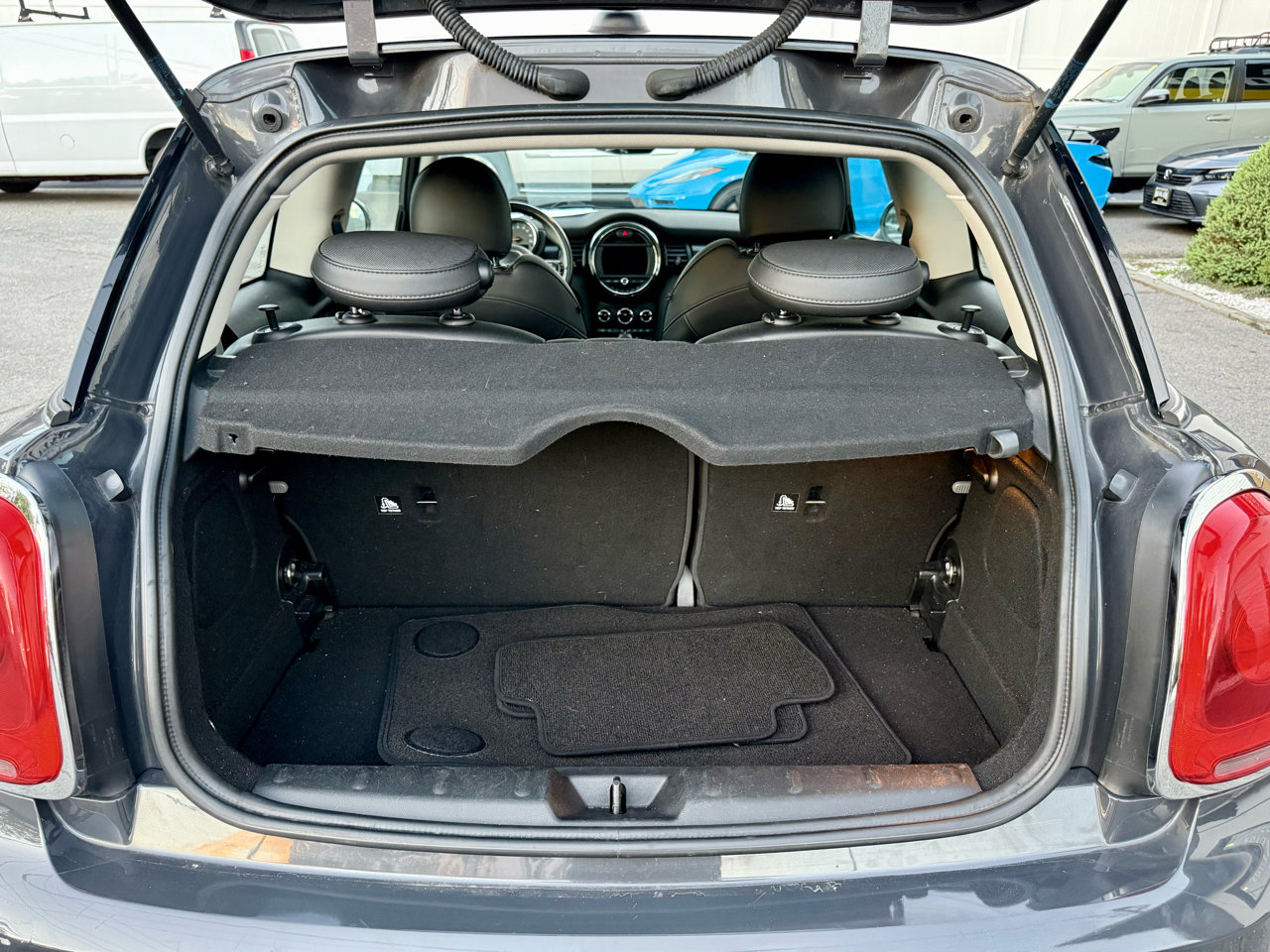 Used 2015 MINI Cooper S image 18