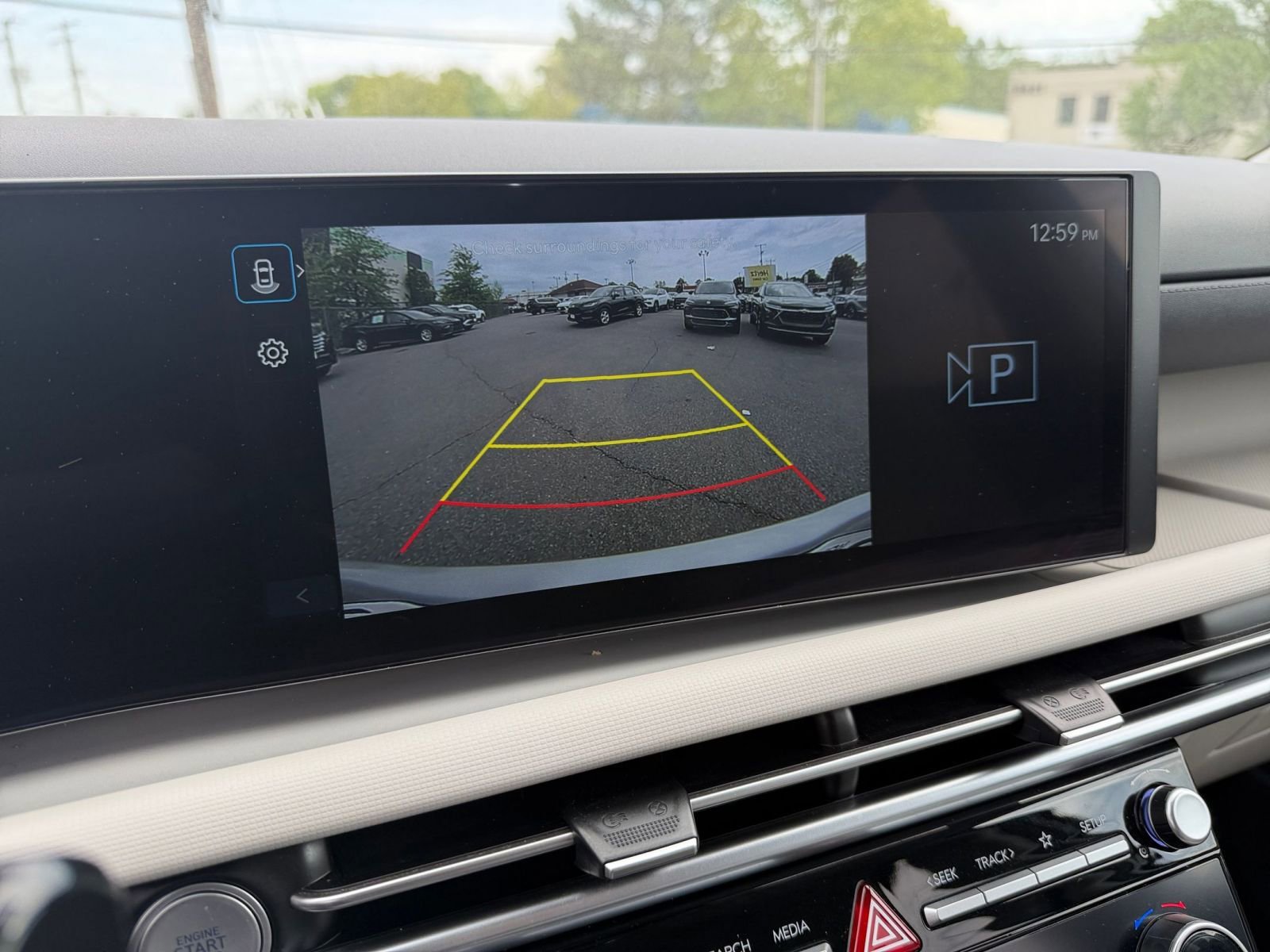 Used 2025 Hyundai Tucson SEL FWD image 18