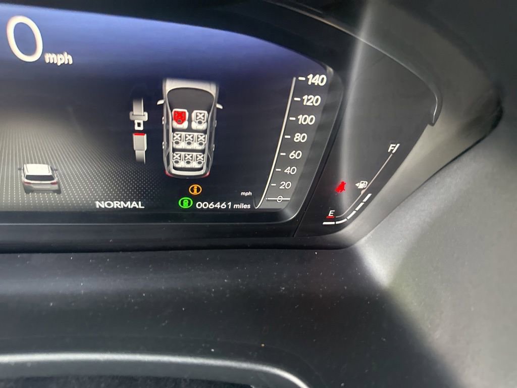 Used 2025 Honda Pilot Elite image 14