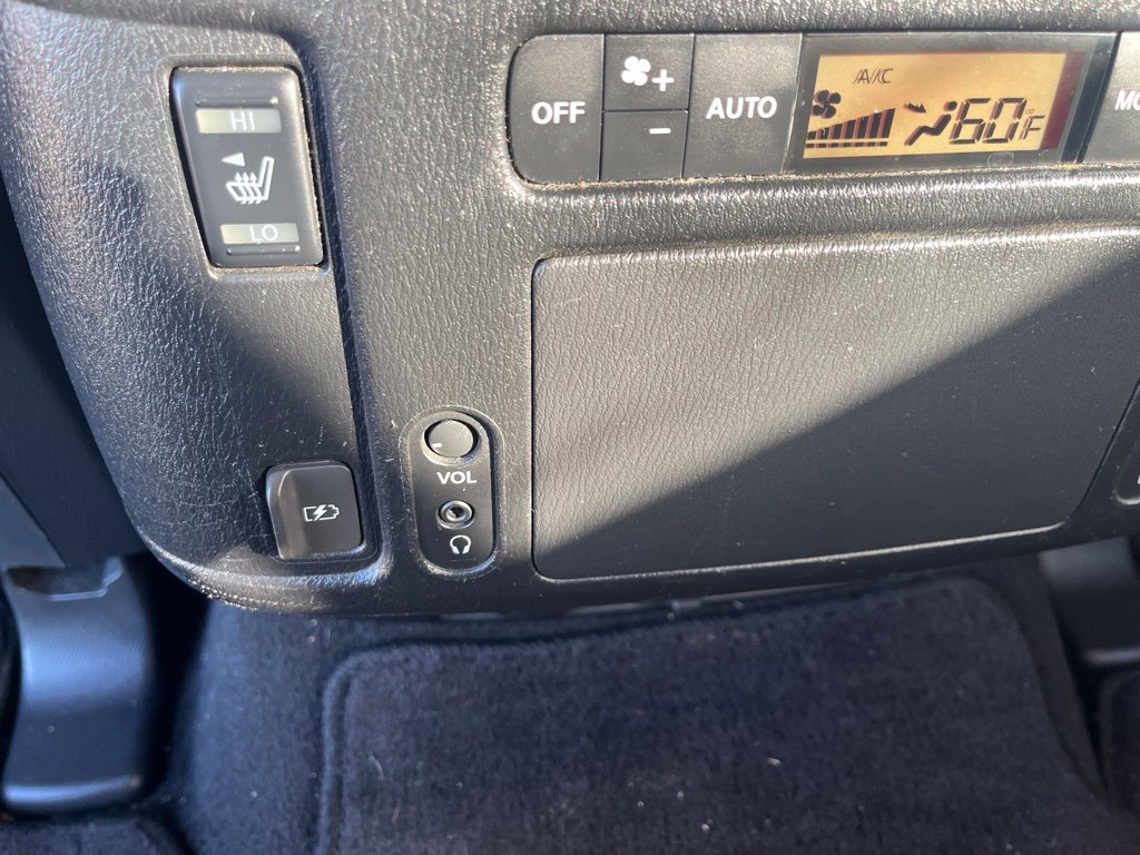 Used 2018 Nissan Armada Platinum w/ Captain Seat Package AWD/4WD image 15