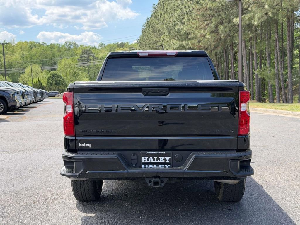 Used 2022 Chevrolet Silverado 1500 Custom w/ LPO, Dark Essentials Package image 19
