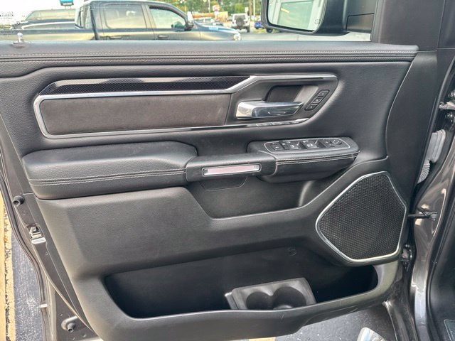 Used 2022 RAM 1500 Laramie w/ Sport Appearance Package AWD/4WD image 13