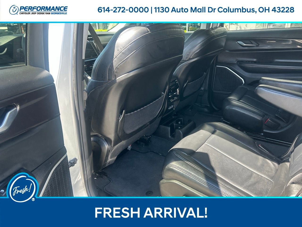 Used 2021 Jeep Grand Cherokee L Laredo w/ Luxury Tech Group I AWD/4WD image 13