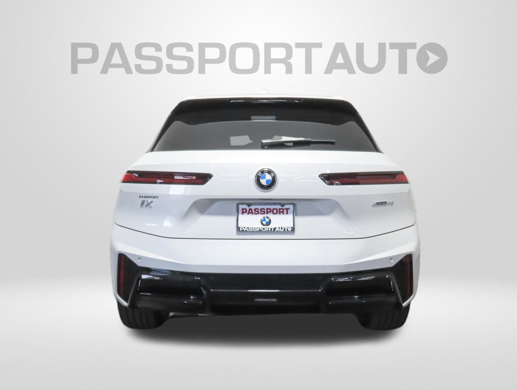 Used 2026 BMW iX xDrive45 w/ M Sport Package image 6