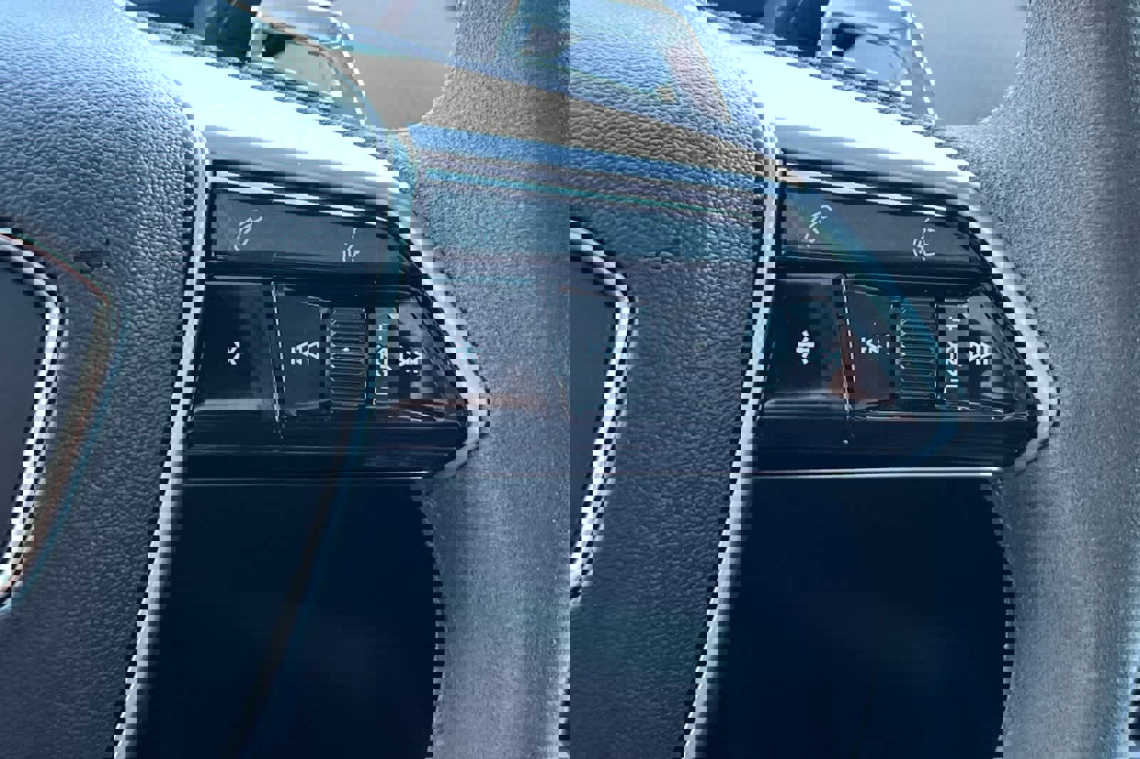 Used 2023 Audi e-tron GT Premium Plus w/ Performance Package image 31