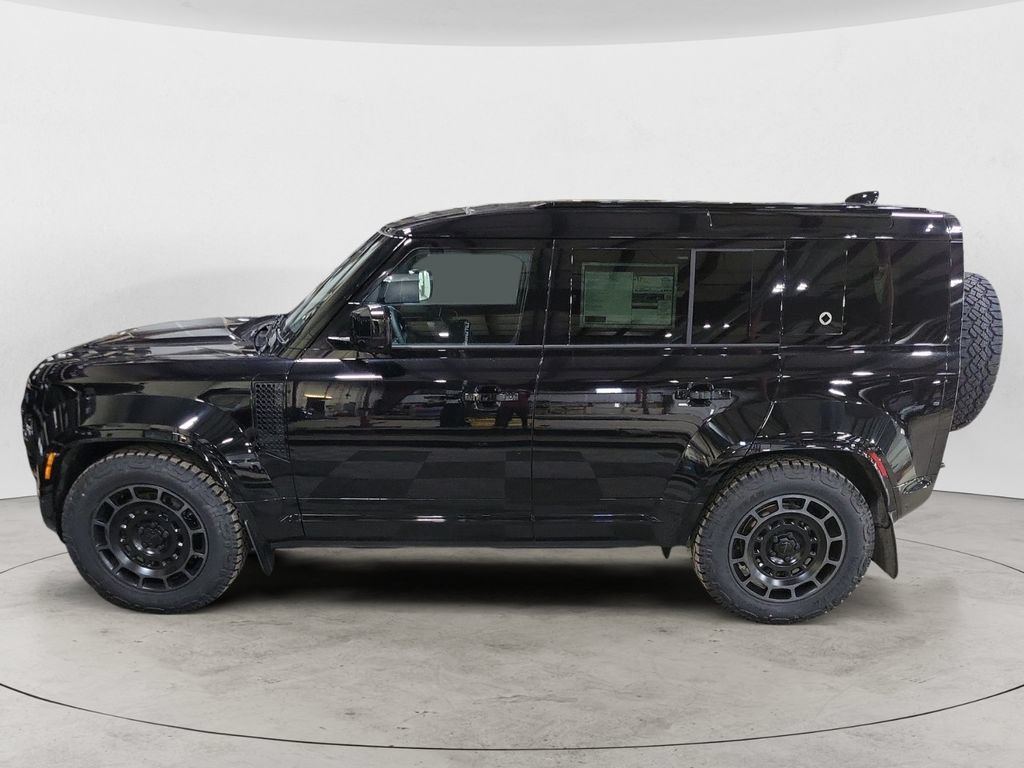 New 2026 Land Rover Defender 110 OCTA AWD/4WD image 2