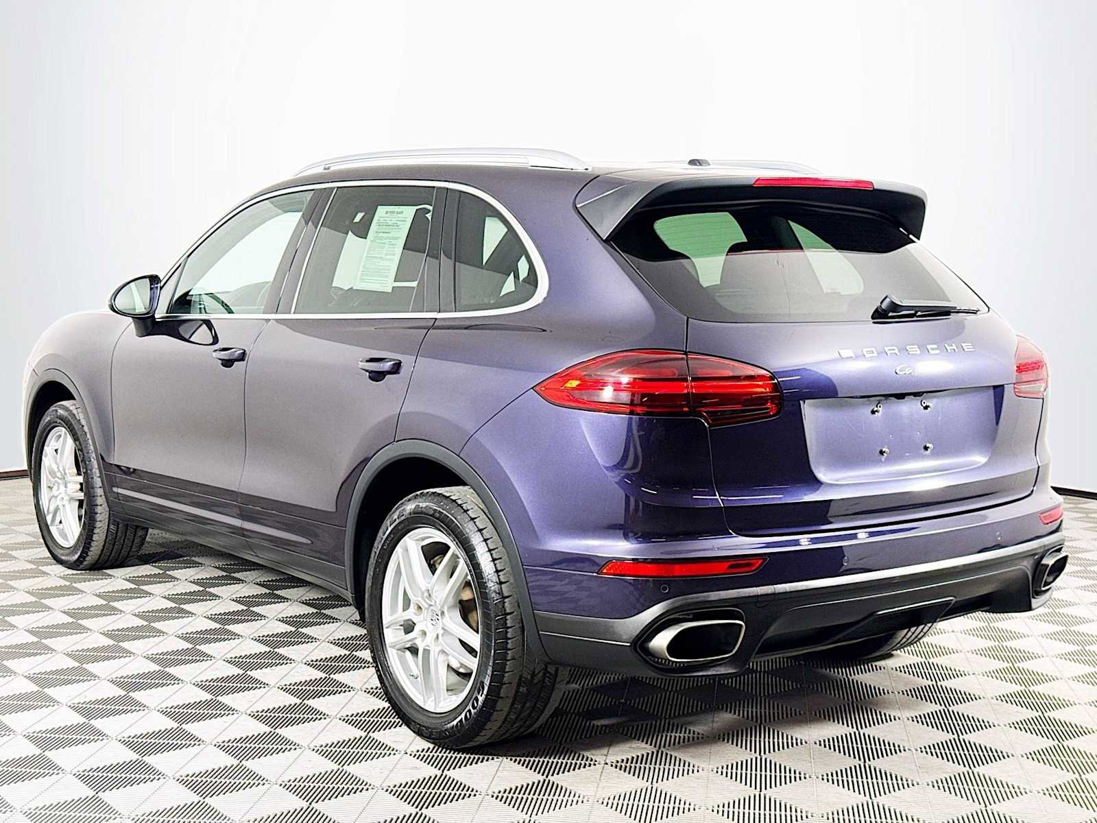 Used 2018 Porsche Cayenne image 7