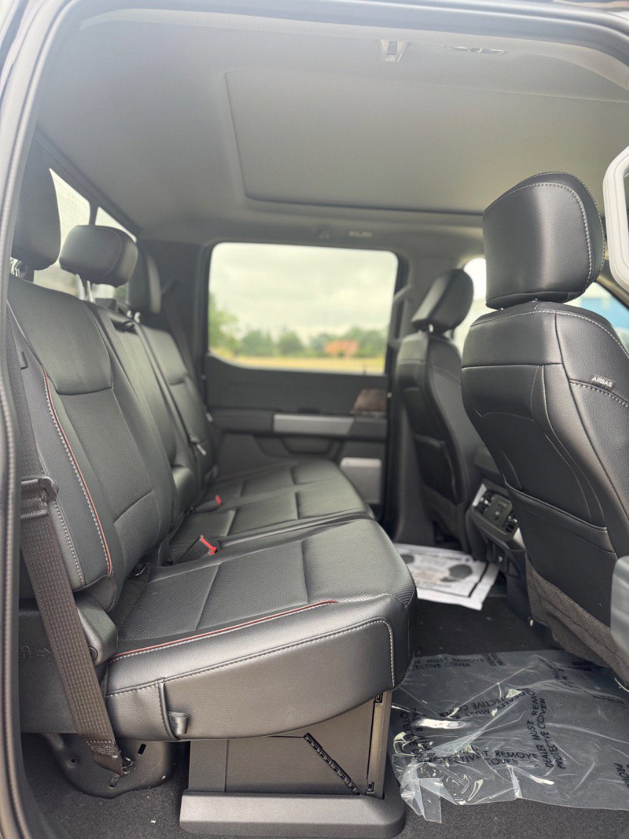 New 2023 Ford F250 Lariat w/ Lariat Ultimate Package image 56