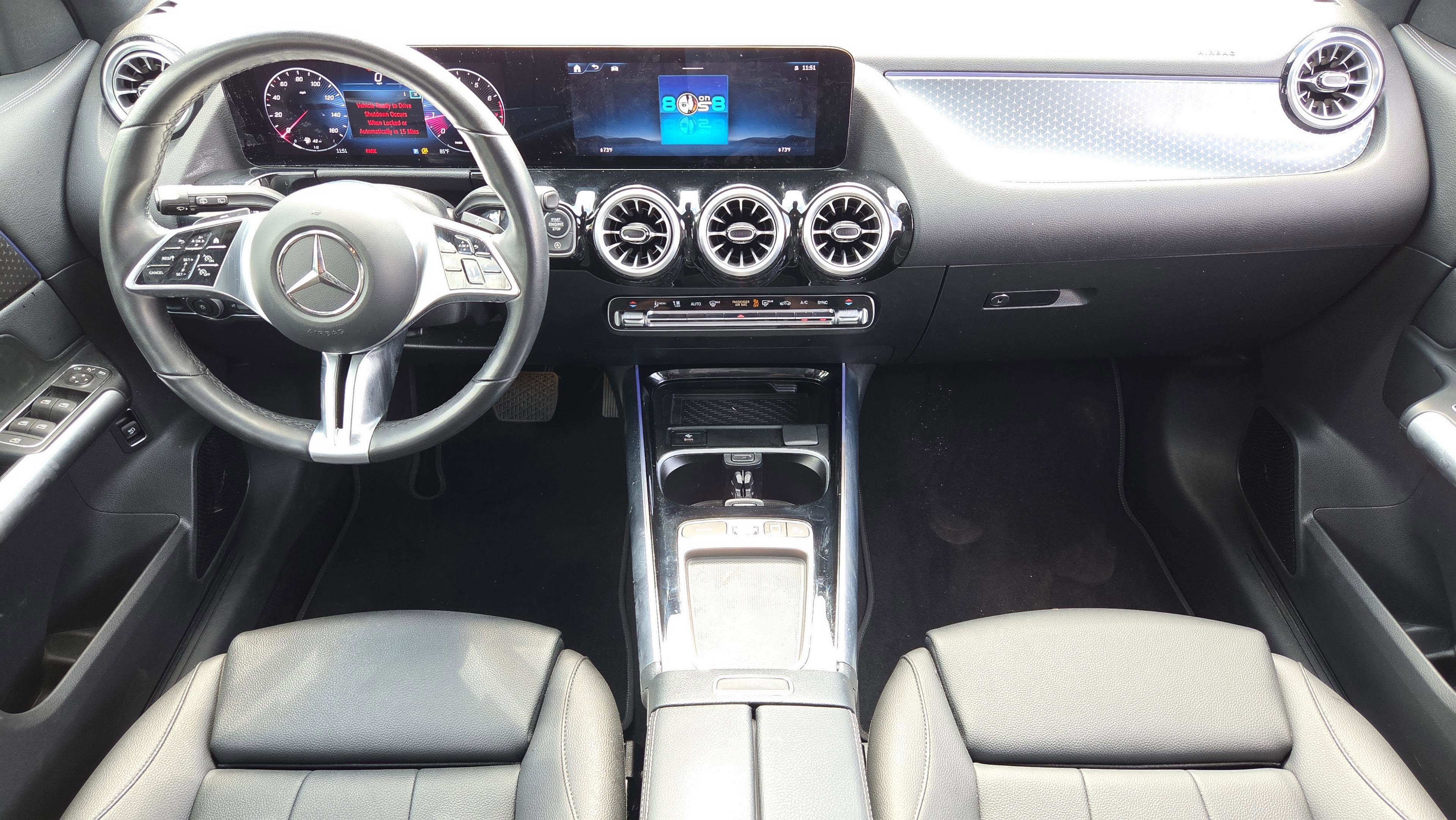 Used 2025 Mercedes-Benz GLA 250 4MATIC image 17