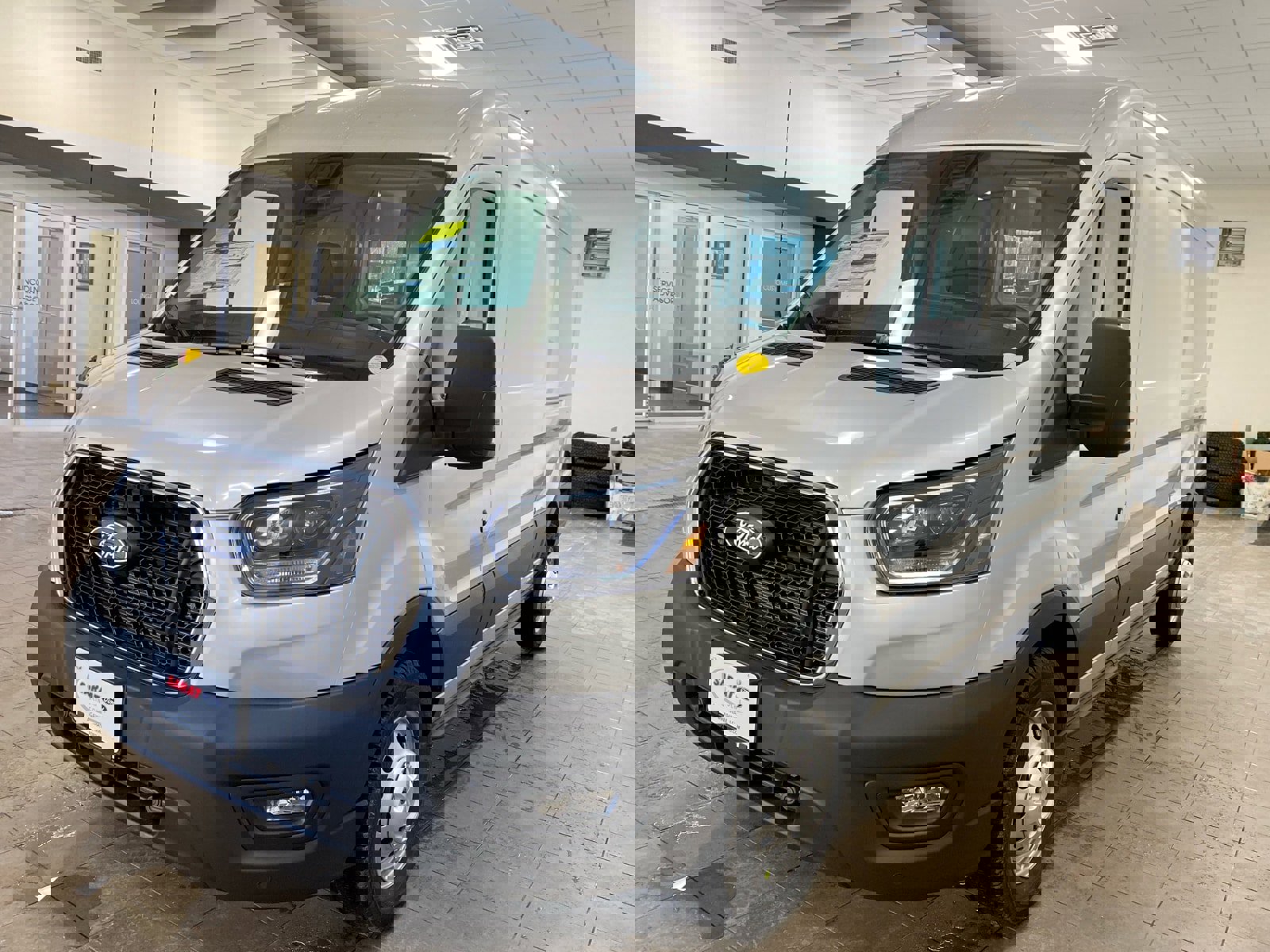 New 2026 Ford Transit 250 148 Medium Roof Extended AWD w/ Exterior Upgrade Package image 4