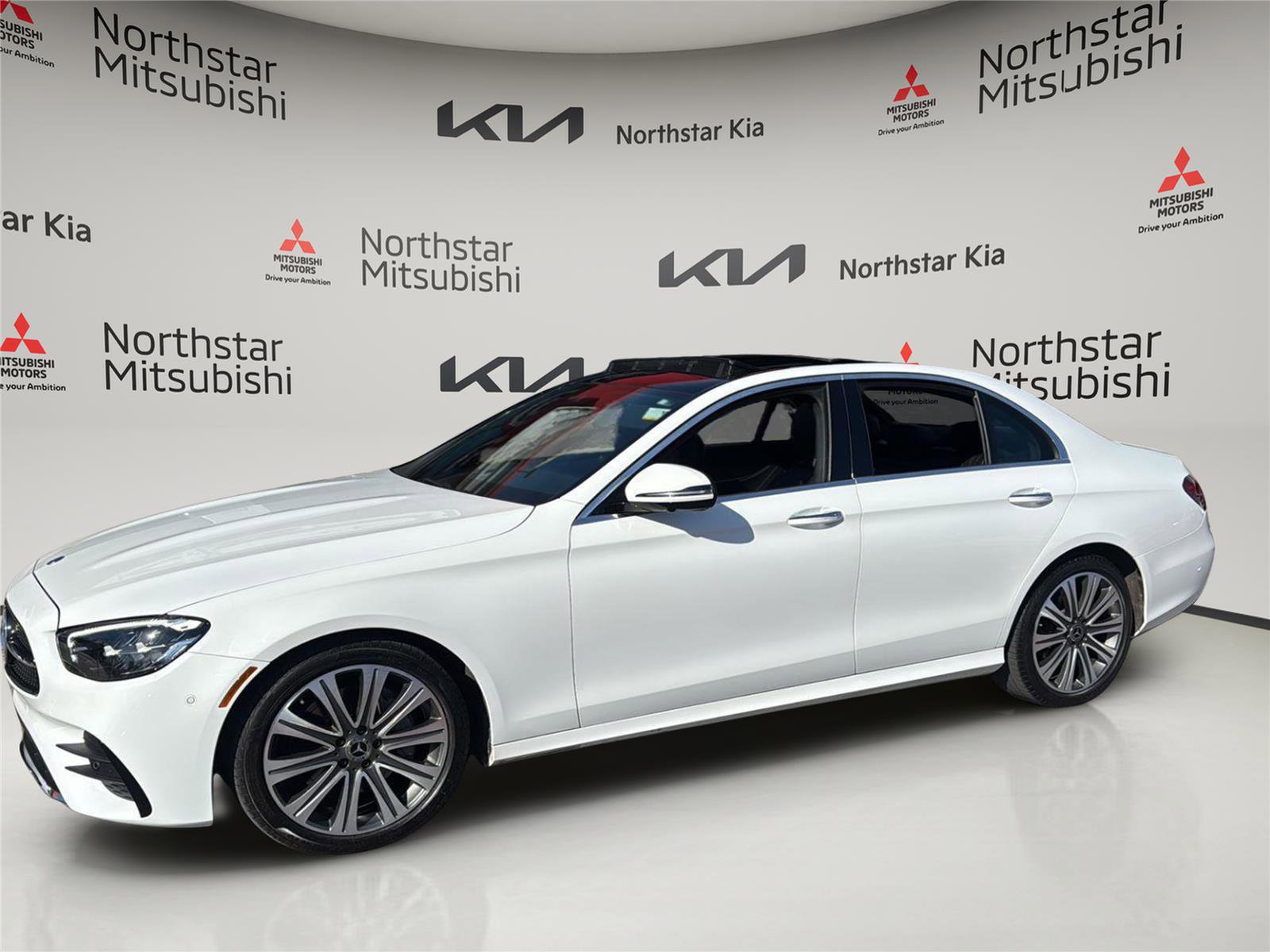 Used 2022 Mercedes-Benz E 350 Sedan image 1