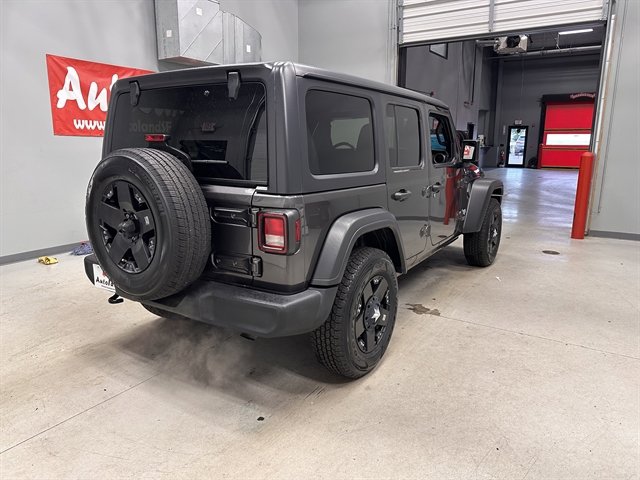 Used 2019 Jeep Wrangler Unlimited Sport S image 7
