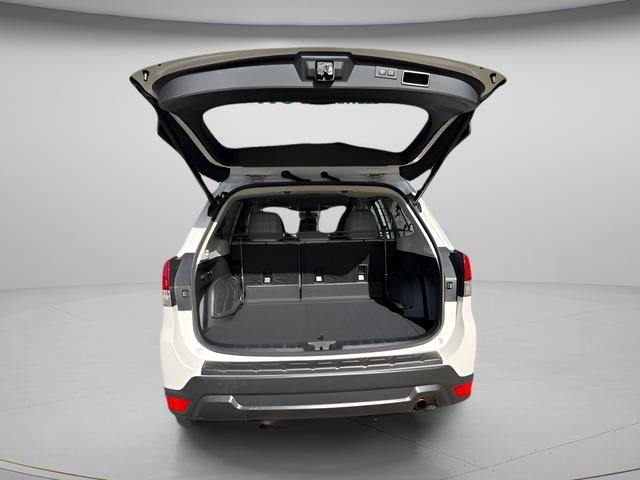 Used 2023 Subaru Forester Premium AWD/4WD image 23