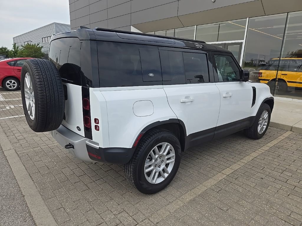 Used 2023 Land Rover Defender 110 S AWD/4WD image 5